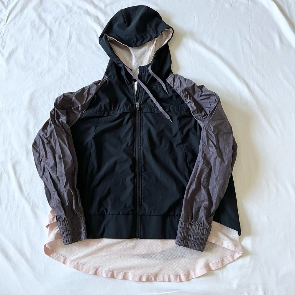 Fabletics karen mesh hooded windbreaker women’s size M - Picture 3 of 8